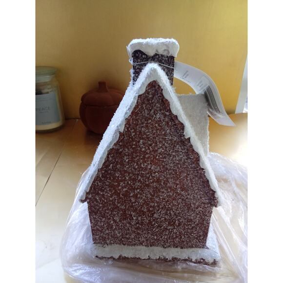 Northlight 8" Gingerbread House Christmas Tabletop Decor - Picture 6 of 9